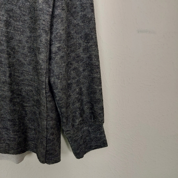 LNA Women's Heather Gray Oversized Hoodie Raw Hem Size M Athleisure Stretch EUC - Picture 3 of 7